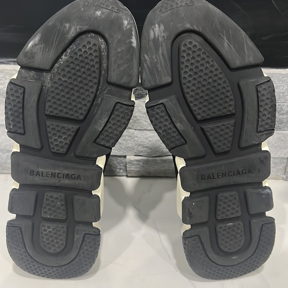 Used Balenciagas - Picture 4 of 7
